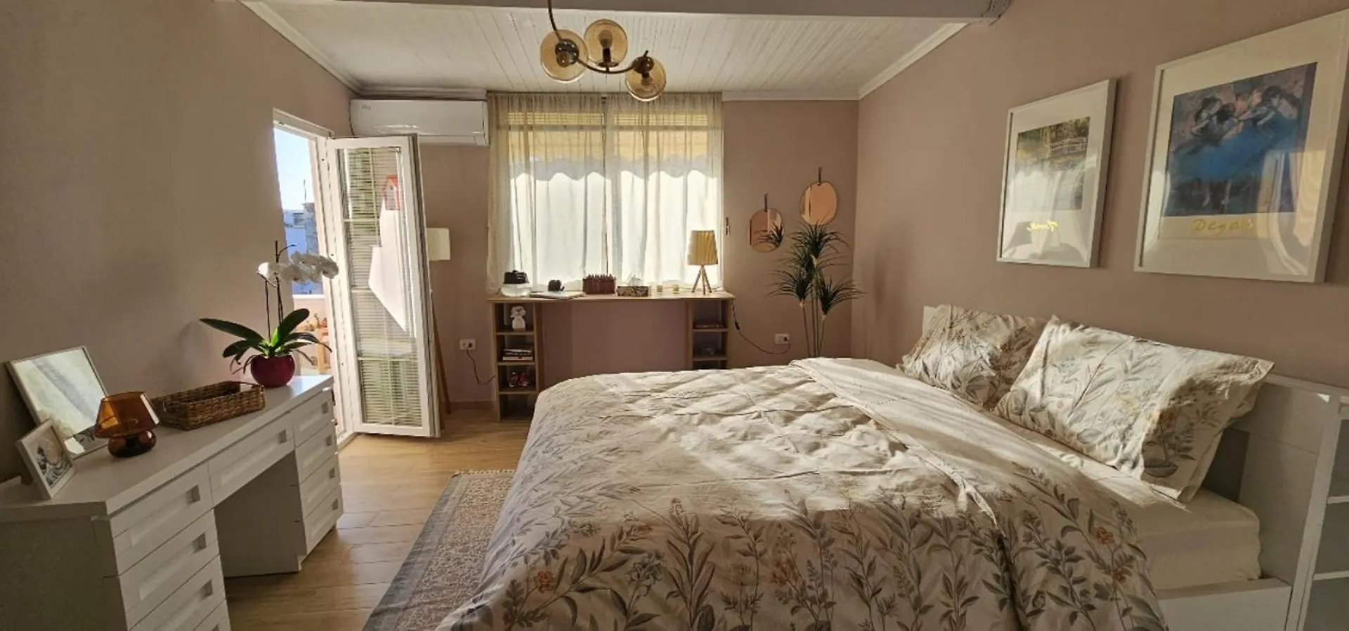 Nuci'S Place Tiran