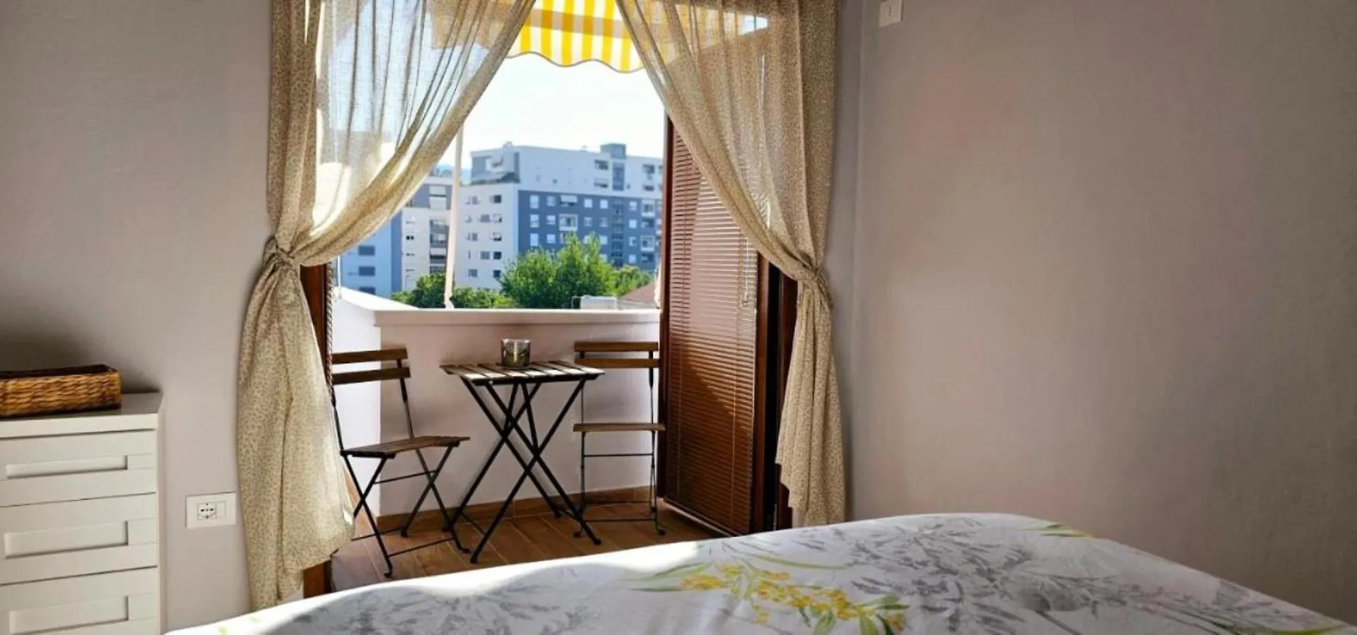 Daire Nuci'S Place Tiran